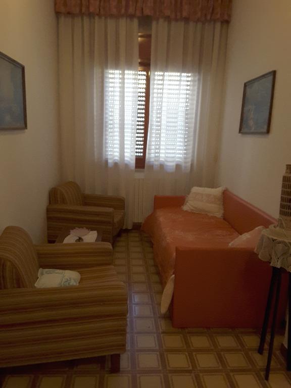 La Casa Di Salvi Apartment ซานตาโกรเชกาเมรีนา ภายนอก รูปภาพ