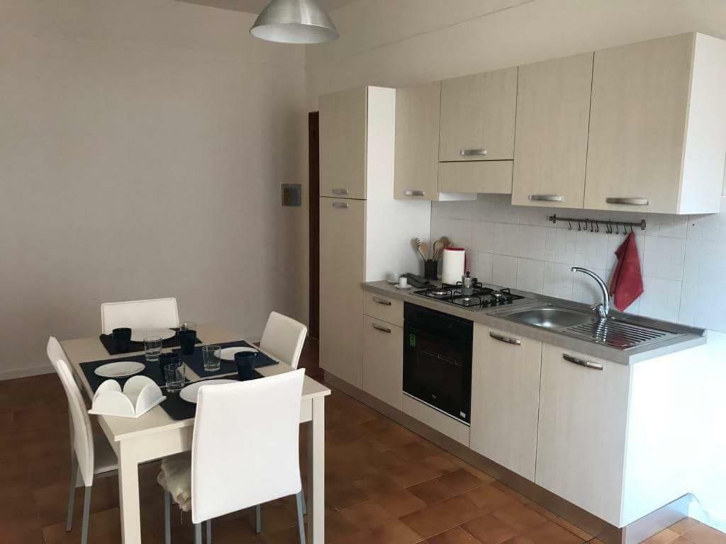 La Casa Di Salvi Apartment ซานตาโกรเชกาเมรีนา ภายนอก รูปภาพ